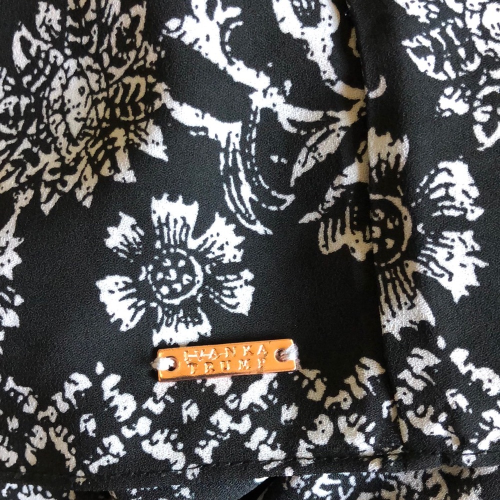 Blouse with Bell Sleeves Size XS - Picture 8 of 11